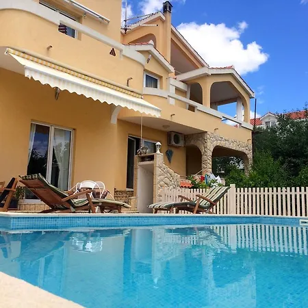 Slaven Apartmán