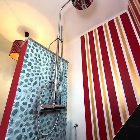Slaven Apartment Plano