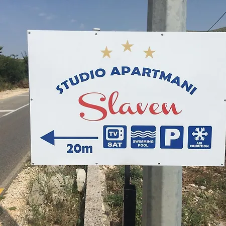 Slaven Apartman Plano